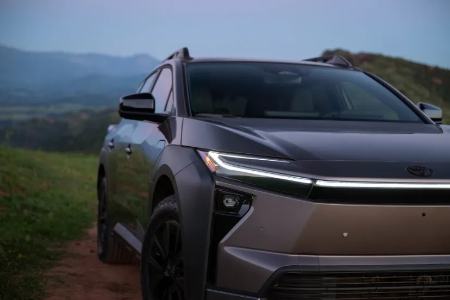 شاسیبلند تویوتا bZ مدل ۲۰۲۶ معرفی شد؛ انقلابی در برد حرکتی