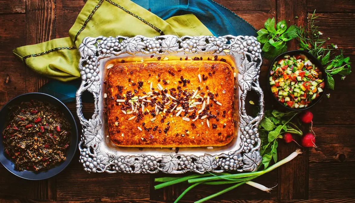 طرز تهیه ته چین مرغ با ماست؛ فوت‌وفن ته‌چین مجلسی